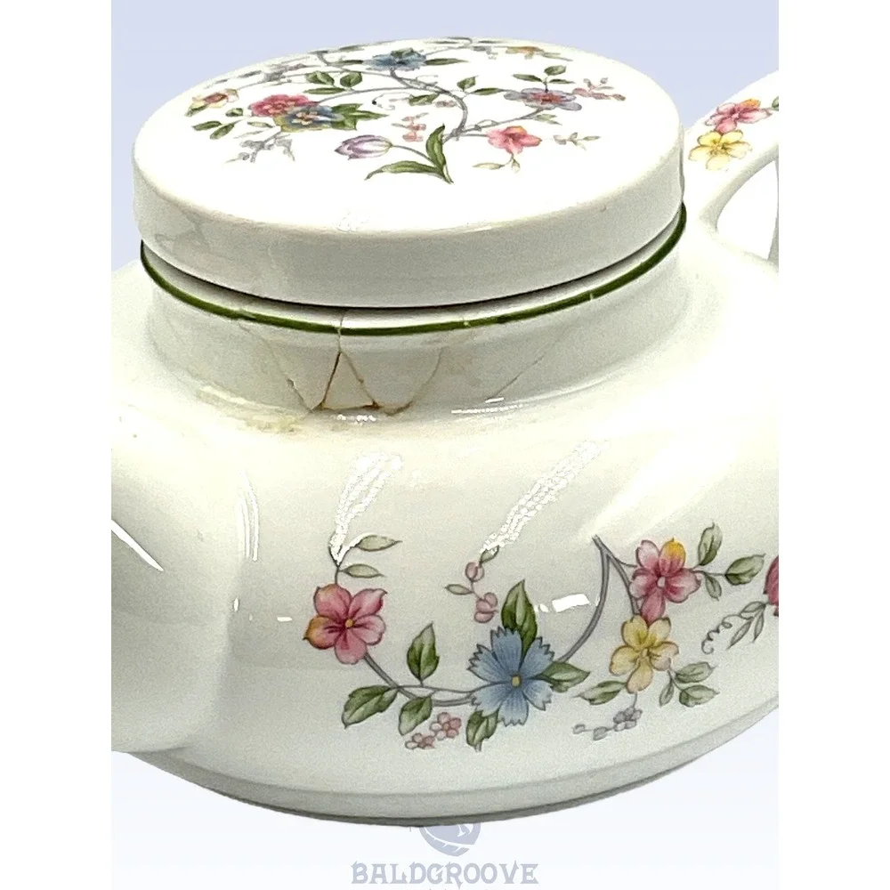 Vintage Andrea By Sadek Corona Porcelain‎ Teapot Floral Design